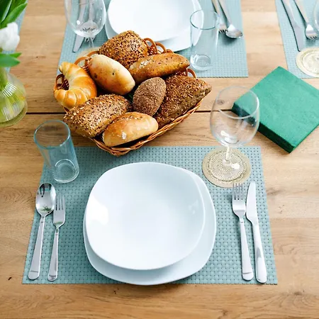 Stadtblick By Interhome 奎德林堡