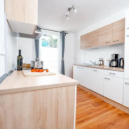 Stadtblick By Interhome 奎德林堡